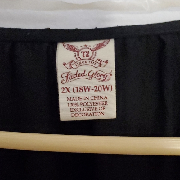 Faded Glory Black Women's Blouse - Picture 2 of 6